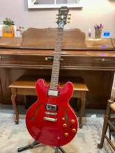 Load image into Gallery viewer, 2009 Epiphone Dot - Cherry