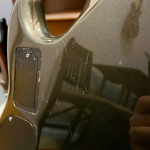 Load image into Gallery viewer, 1980's Ibanez Musician Bass - 4 String