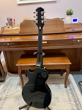 Load image into Gallery viewer, Like New! 2023 Epiphone Les Paul Studio