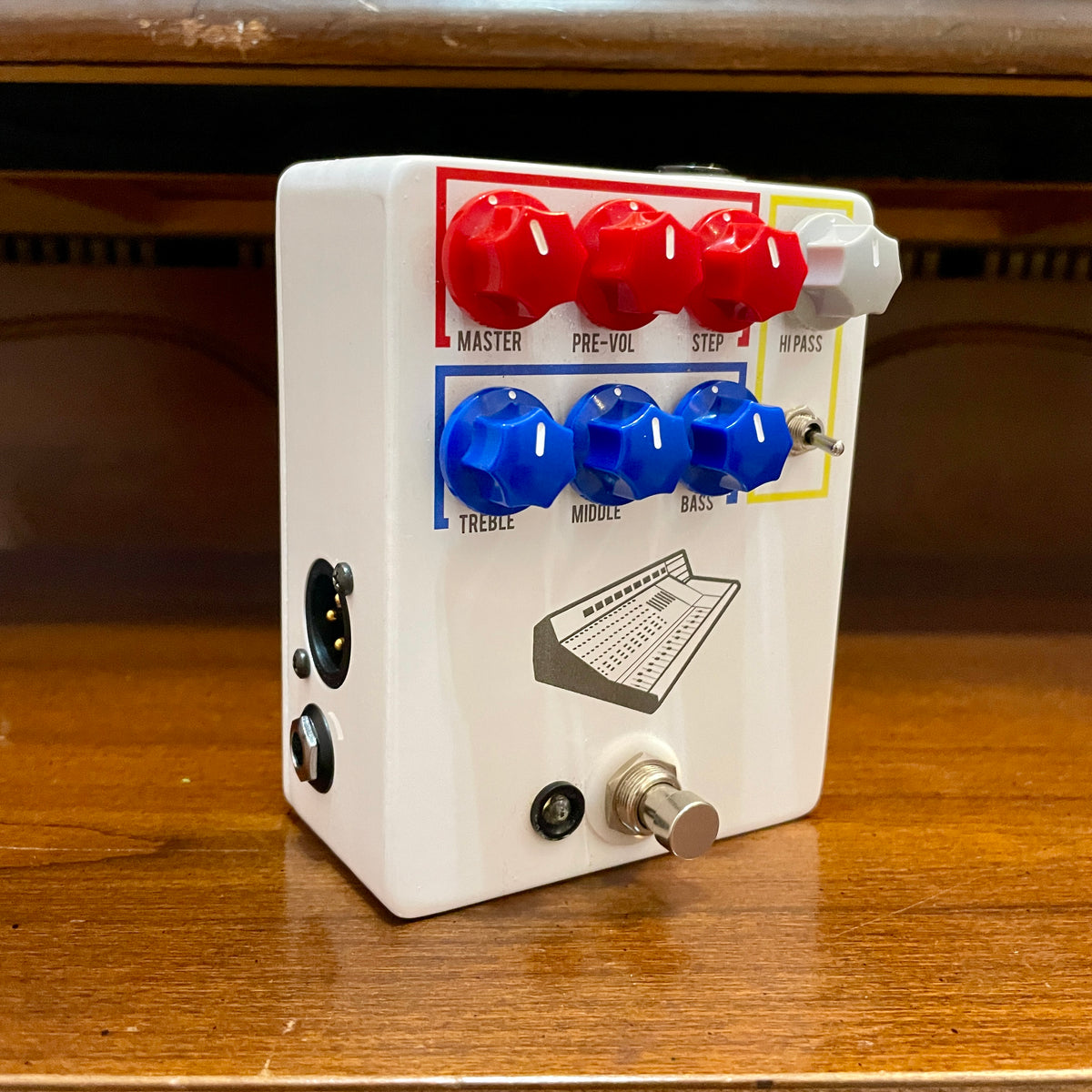 JHS Color Box V1 Fanny's House of Music