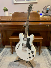 Load image into Gallery viewer, SX GG5 Standard Semi Hollowbody White