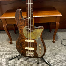 Load image into Gallery viewer, Handmade Offbeat "Priscilla" Bass