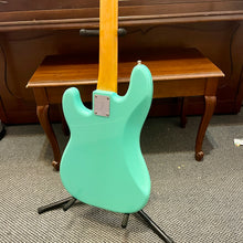 Load image into Gallery viewer, 2021 Fender Parts P Bass