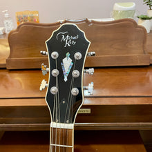 Load image into Gallery viewer, 2004 Michael Kelly "Vibe"