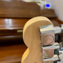 Load image into Gallery viewer, 2007 Fender American Deluxe Telecaster