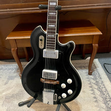 Load image into Gallery viewer, 1963 Supro Coronado