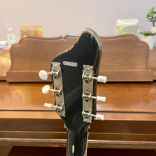 Load image into Gallery viewer, 1963 Supro Coronado