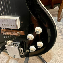 Load image into Gallery viewer, 1963 Supro Coronado