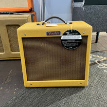 Load image into Gallery viewer, Like New! Fender Pro Jr. IV