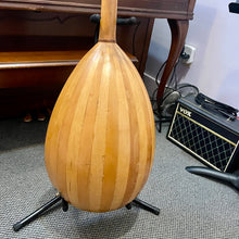 Load image into Gallery viewer, AS IS - Used Unknown Oud