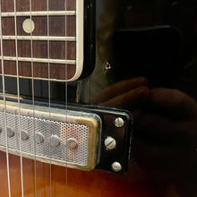 Load image into Gallery viewer, 1967 Hagstrom Viking I