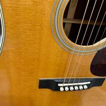 Load image into Gallery viewer, 2016 Martin D-28