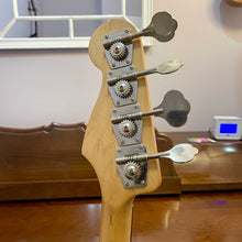 Load image into Gallery viewer, 1990's Fender Squier P Bass Special - Black