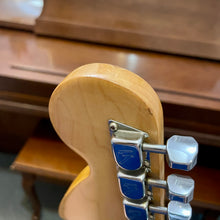 Load image into Gallery viewer, 1977 Fender Mustang Natural