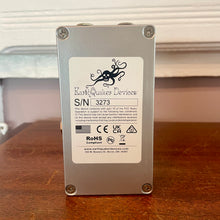 Load image into Gallery viewer, New! Earthquaker Devices Time Shadow V2 - Subharmonic Multi-Delay Resonator