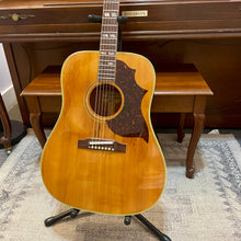 Load image into Gallery viewer, 1965 Gibson Country & Western