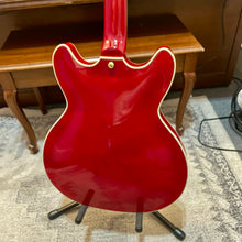 Load image into Gallery viewer, Used Washburn HB35 Semi-Hollowbody