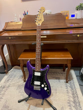 Load image into Gallery viewer, 2019 Fender Lead III Purple