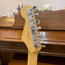 Load image into Gallery viewer, 2019 Fender Lead III Purple