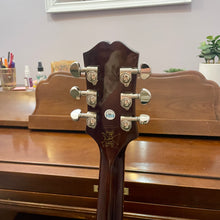 Load image into Gallery viewer, 2021 Epiphone Slash J-45 Sunburst