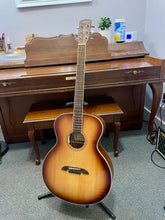 Load image into Gallery viewer, Used Alvarez ABT610ESHB Baritone
