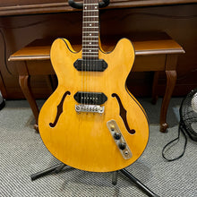 Load image into Gallery viewer, 1971 Gibson ES-320 Modded