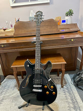 Load image into Gallery viewer, Used Oscar Schmidt by Washburn Delta King - Black
