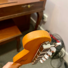 Load image into Gallery viewer, 2022 Squier 40th Anniversary Stratocaster Vintage Sunburst
