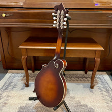 Load image into Gallery viewer, New! The Loar LM-310F-BRB Honey Creek F Style Mandolin

