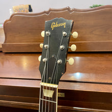 Load image into Gallery viewer, 1950's Gibson L-50 Archtop
