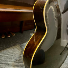 Load image into Gallery viewer, 1950's Gibson L-50 Archtop
