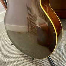 Load image into Gallery viewer, 1950's Gibson L-50 Archtop
