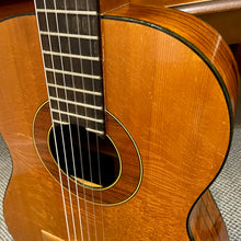 Load image into Gallery viewer, 1963 Gibson C-6 Richard Pick Classical
