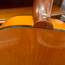 Load image into Gallery viewer, 1965 Gibson C1 Classical
