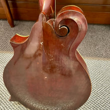 Load image into Gallery viewer, 1918 Gibson F2 Mandolin

