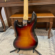 Load image into Gallery viewer, 2022 Fender American Performer Jazz Bass
