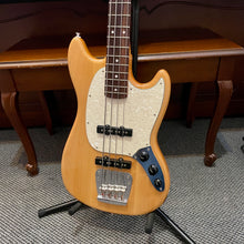 Load image into Gallery viewer, 2025 Fender Maika "Chilli Beans" Signature Mustang Bass
