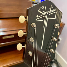 Load image into Gallery viewer, 1950's Silvertone H-61 Archtop w/ pup

