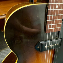 Load image into Gallery viewer, 1951 Gibson ES-125 Archtop
