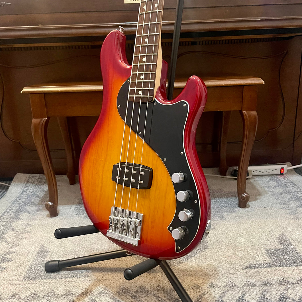 2013 Fender Dimension IV Bass