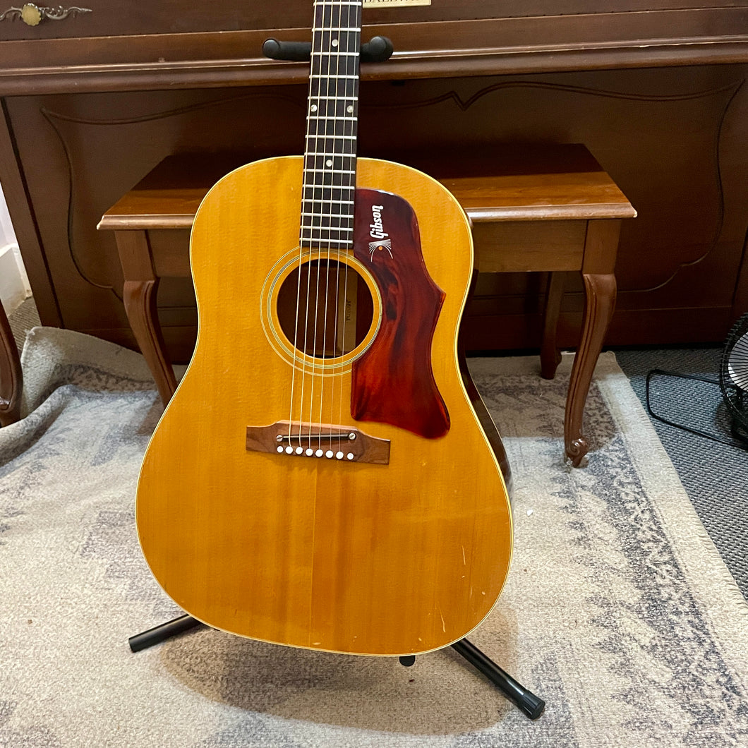 1968 Gibson J-50 ADJ