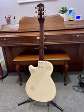 Load image into Gallery viewer, Used Gretsch Electromatic Jet Vintage White
