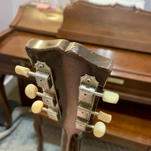 Load image into Gallery viewer, 1968 Gibson J-50 ADJ
