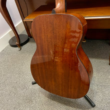 Load image into Gallery viewer, 2023 Martin 000-18 Lefty
