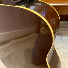 Load image into Gallery viewer, 1968 Gibson J-50 ADJ
