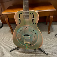 Load image into Gallery viewer, Used Recording King "Swamp Dog" Resonator

