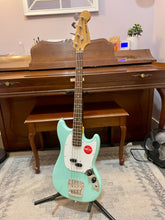 Load image into Gallery viewer, Mint! 2025 Fender Mustang Classic Vibe 60&#39;s Bass
