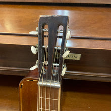 Load image into Gallery viewer, 1930&#39;s Greenfield Hawaiian Style 2 Lap Box
