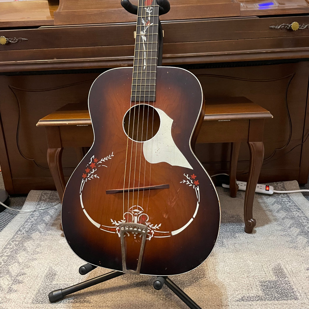 1950's Del Oro Parlor w/ Flower Stencil