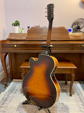 Load image into Gallery viewer, 1960&#39;s S.S. Stewart &quot;Wondertone&quot; Model 8004 Archtop
